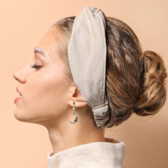 SMILING CRESCENT MOON EARRINGS - Picture 1 of 5